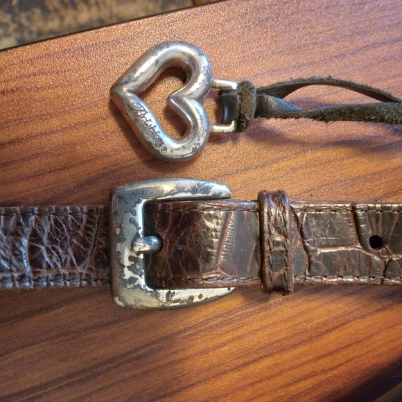 VTG Brighton Crossbody 9" x 8.5" x 3" Crocodile Embossed Black Brown - Picture 6 of 12